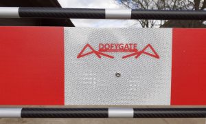 Chapter 8 reflective plate Chapter 8 Dofygate Signage